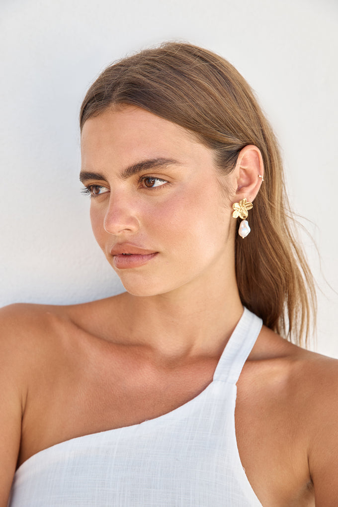 18K Gold Plated Exotic Retreat Earrings Gold