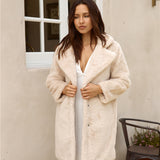 Fuzzy Feeling Coat Beige