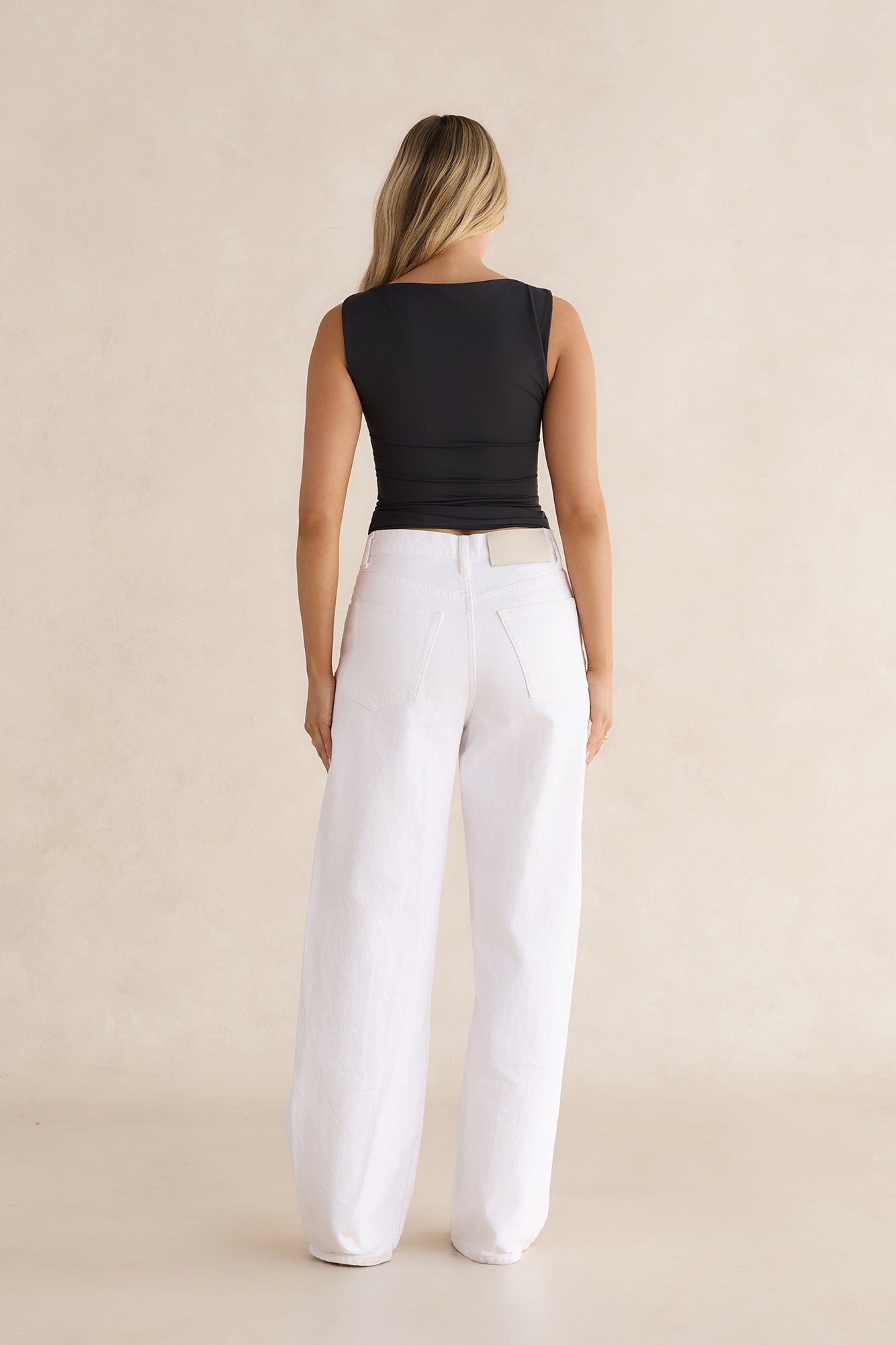 BASE Contour Boatneck Top Black