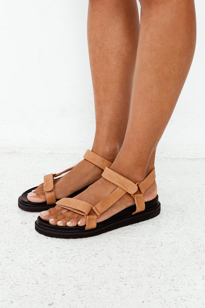 BILLINI Zak Sandals Sugar Brown